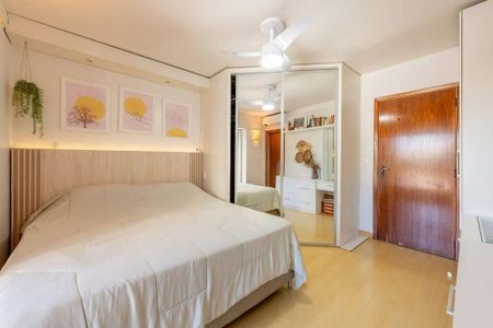 Quarto 2 de apartamento para alugar com 3 quartos, 90m² em Petrópolis, Porto Alegre