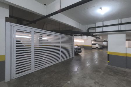 Apartamento para alugar com 82m², 3 quartos e 2 vagasÁrea Comum - Garagem