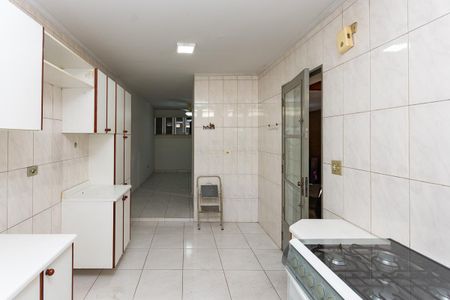 Casa para alugar com 200m², 3 quartos e 2 vagasCozinha