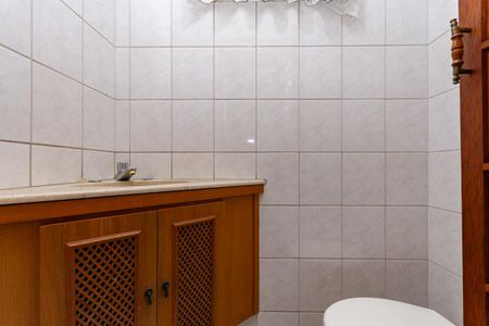 Casa para alugar com 200m², 3 quartos e 2 vagasLavabo