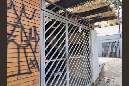 Casa para alugar com 200m², 3 quartos e 2 vagasFachada