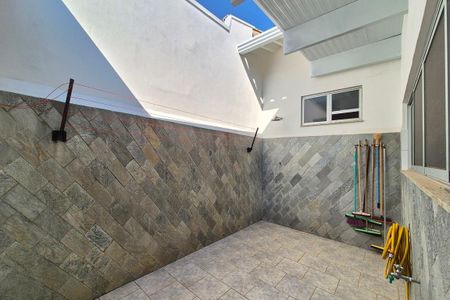 Casa à venda com 270m², 3 quartos e 3 vagasÁrea comum