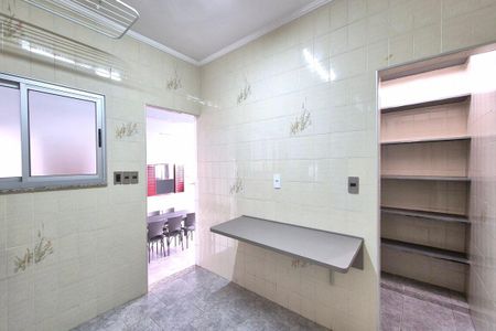 Casa à venda com 270m², 3 quartos e 3 vagasQuarto de Serviço 2