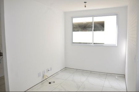 Apartamento à venda com 43m², 2 quartos e 1 vagaDetalhe - Sala