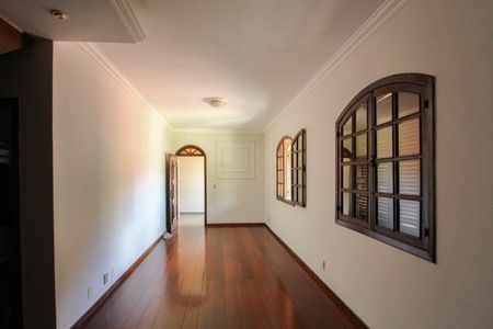 Sala de apartamento para alugar com 3 quartos, 96m² em Letícia, Belo Horizonte