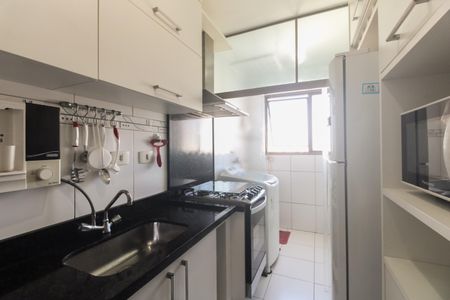 Apartamento à venda com 58m², 3 quartos e 1 vagaCozinha 