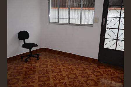 Casa para alugar com 125m², 2 quartos e 2 vagasSala