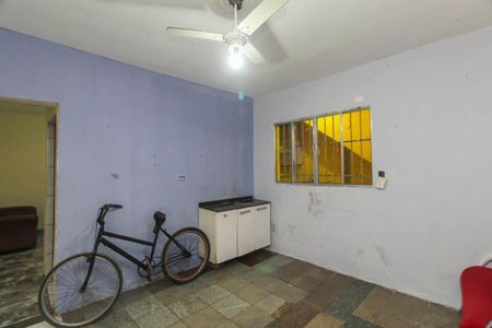 Casa para alugar com 1 quarto, 50m² em Fazenda da Juta, São Paulo