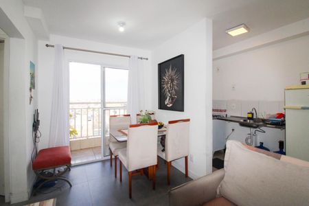 Sala/Cozinha de apartamento para alugar com 2 quartos, 43m² em Jardim Record, Taboão da Serra