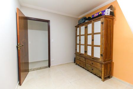 Casa à venda com 570m², 5 quartos e 15 vagas Casa à venda com 570m², 5 quartos e 15 vagasQuarto 2