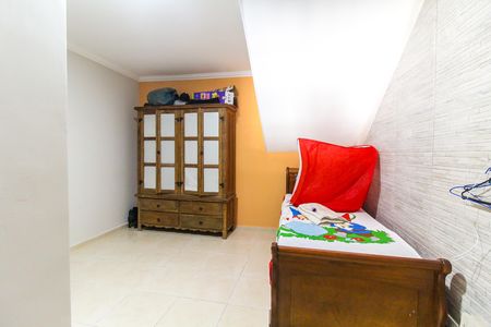 Casa à venda com 570m², 5 quartos e 15 vagas Casa à venda com 570m², 5 quartos e 15 vagasQuarto 2