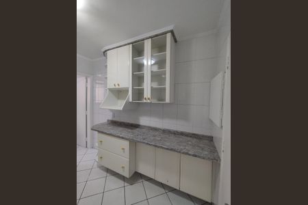 Apartamento para alugar com 69m², 2 quartos e 1 vaga Apartamento para alugar com 69m², 2 quartos e 1 vagaCozinha - Armários