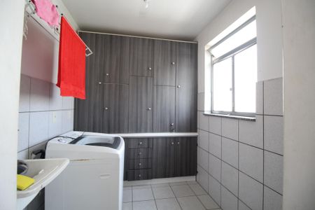 Apartamento à venda com 99m², 3 quartos e 1 vagaÁrea de Serviço