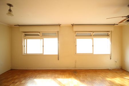 Sala de apartamento à venda com 3 quartos, 99m² em Moinhos de Vento, Porto Alegre