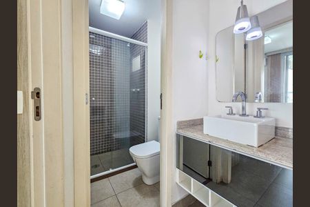 Apartamento para alugar com 45m², 1 quarto e 1 vaga Apartamento para alugar com 45m², 1 quarto e 1 vagaBanheiro
