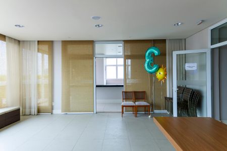 Apartamento para alugar com 45m², 1 quarto e 1 vaga Apartamento para alugar com 45m², 1 quarto e 1 vagaÁrea comum - Salão de festas