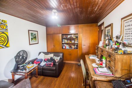 Apartamento à venda com 540m², 4 quartos e 3 vagasQuarto 4
