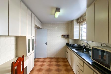 Apartamento à venda com 128m², 3 quartos e 2 vagasCozinha 
