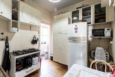 Apartamento à venda com 97m², 2 quartos e sem vaga Apartamento à venda com 97m², 2 quartos e sem vagaCozinha