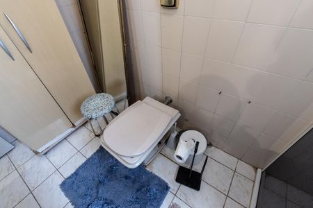 Apartamento à venda com 97m², 2 quartos e sem vaga Apartamento à venda com 97m², 2 quartos e sem vagaBanheiro