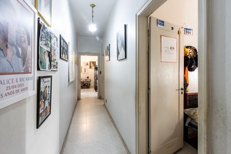 Apartamento à venda com 97m², 2 quartos e sem vaga Apartamento à venda com 97m², 2 quartos e sem vagaCorredor