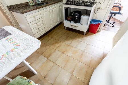Apartamento à venda com 97m², 2 quartos e sem vaga Apartamento à venda com 97m², 2 quartos e sem vagaCozinha