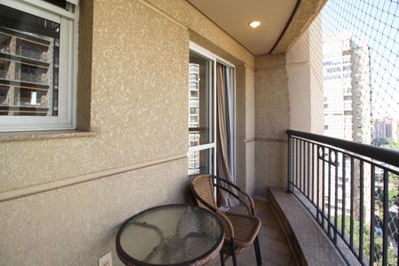 Apartamento para alugar com 59m², 2 quartos e 1 vagaVaranda