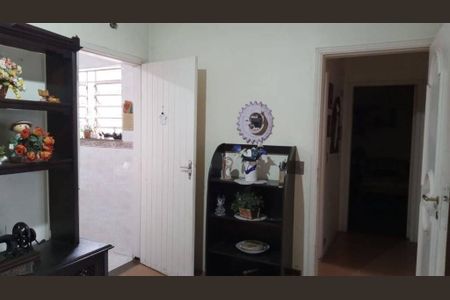 Casa à venda com 2 quartos, 152m² em Jardim Peri Peri, São Paulo