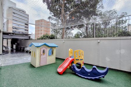 Apartamento para alugar com 134m², 3 quartos e 1 vaga Apartamento para alugar com 134m², 3 quartos e 1 vagaÁrea comum - Playground