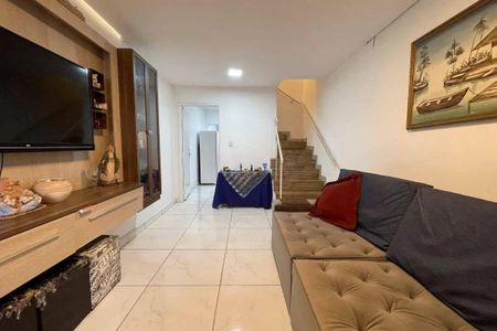 Casa à venda com 3 quartos, 93m² em Jardim Rizzo, São Paulo