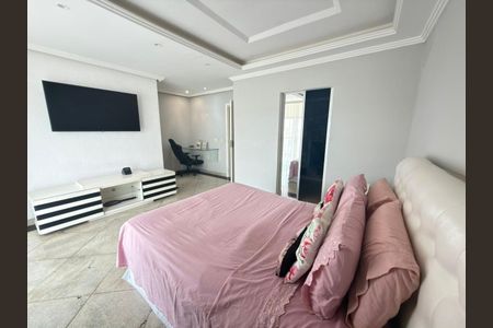 Apartamento à venda com 3 quartos, 360m² em R. Bandeirantes, Rio de Janeiro