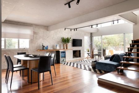 Apartamento à venda com 2 quartos, 136m² em Vila Madalena, São Paulo