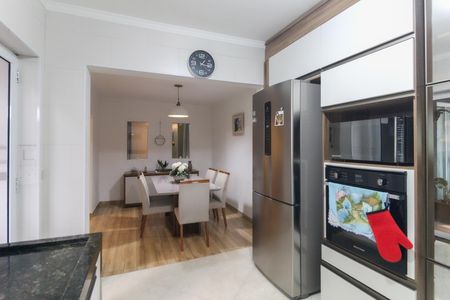 Casa à venda com 250m², 3 quartos e 2 vagasCozinha