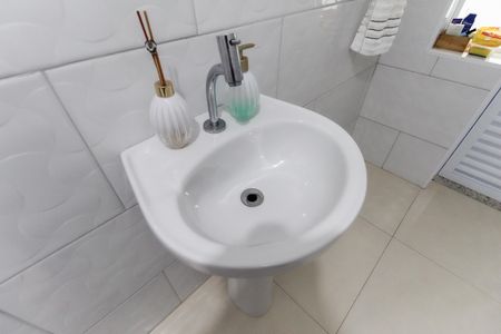 Casa à venda com 250m², 3 quartos e 2 vagasBanheiro Externo