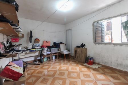 Casa à venda com 250m², 3 quartos e 2 vagasQuarto de Serviço