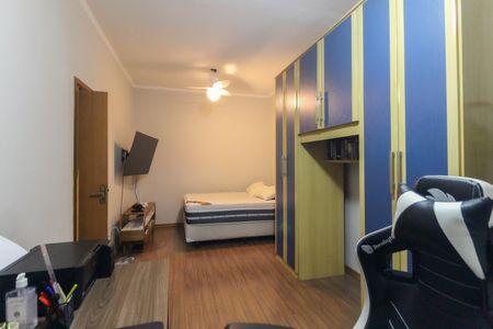 Casa à venda com 250m², 3 quartos e 2 vagasQuarto 3