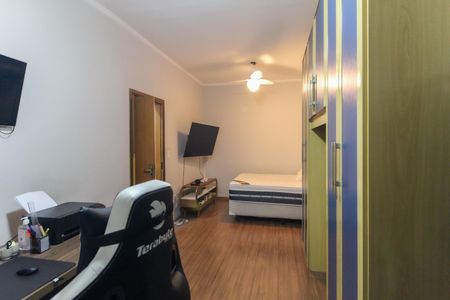 Casa à venda com 250m², 3 quartos e 2 vagasQuarto 3