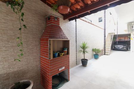 Casa à venda com 250m², 3 quartos e 2 vagasÁrea Externa - Churrasqueira