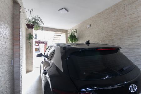 Casa à venda com 250m², 3 quartos e 2 vagasGaragem