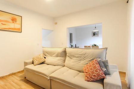 Casa à venda com 250m², 3 quartos e 2 vagasSala