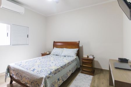 Casa à venda com 250m², 3 quartos e 2 vagasQuarto 1