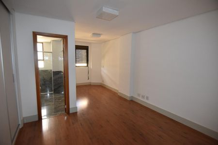 Apartamento à venda com 4 quartos, 276m² em Vila da Serra, Nova Lima