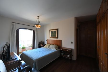 Apartamento à venda com 220m², 4 quartos e 3 vagasSuíte 1