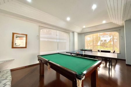 Apartamento à venda com 220m², 4 quartos e 3 vagasSalão de Jogos