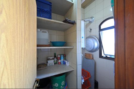 Apartamento à venda com 220m², 4 quartos e 3 vagasCozinha