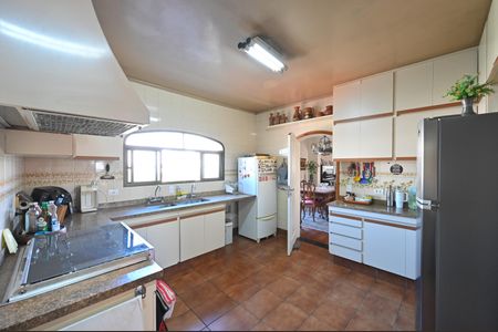 Apartamento à venda com 220m², 4 quartos e 3 vagasCozinha