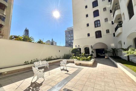 Apartamento à venda com 220m², 4 quartos e 3 vagasÁrea Comum