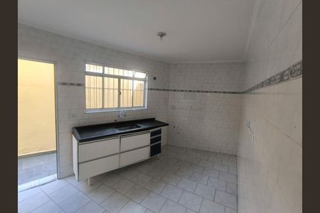Casa à venda com 3 quartos, 162m² em Jardim do Papai, Guarulhos