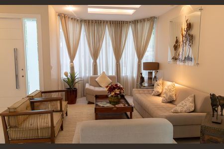 Casa de Condomínio à venda com 5 quartos, 700m² em Recreio dos Bandeirantes, Rio de Janeiro