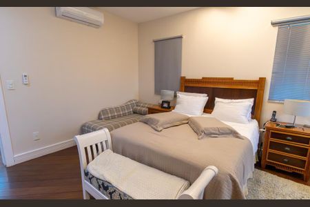 Casa de Condomínio à venda com 5 quartos, 700m² em Recreio dos Bandeirantes, Rio de Janeiro